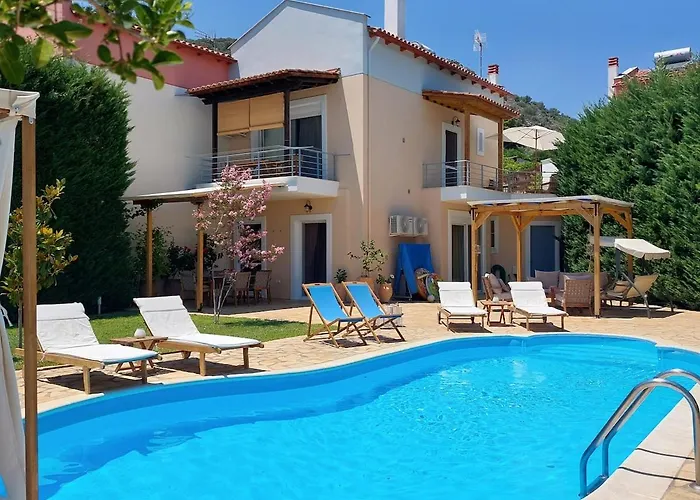 Βίλα Private Pool Garden Bbq 5' Sea