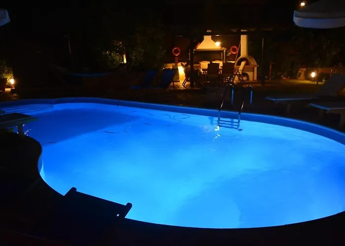 Βίλα Private Pool Garden Bbq 5' Sea Ναύπλιο