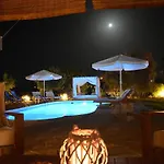 Private Pool Garden Bbq 5' Sea * 나플리오