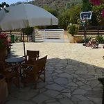 Private Pool Garden Bbq 5' Sea 나플리오